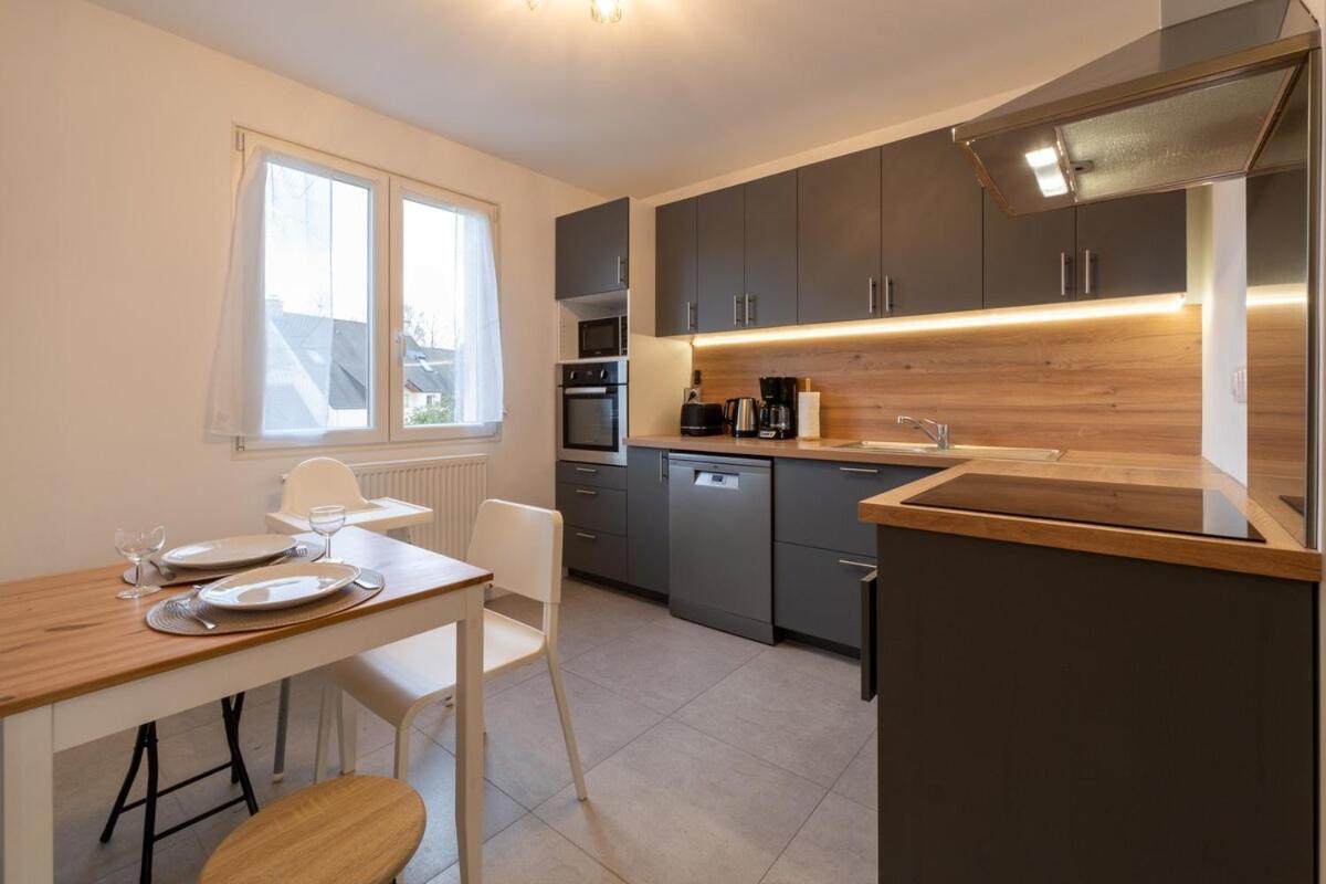 Appartement Maison De Avec Terrasse Proche Metro Rennes